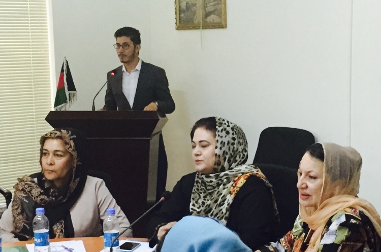 Afghan dishes from the event: sabzi and boulanee.